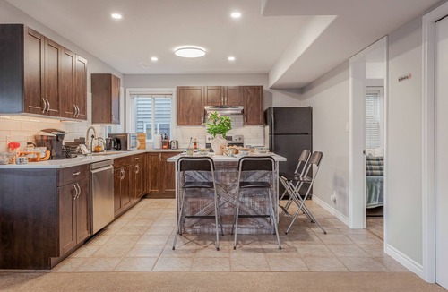 Promontory House | ❤️️180° Valley Vista - Powerful AC | 1G Fast Wifi | Pet-Friendly | Scenic Trails