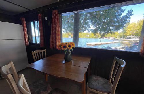 Rosedale House | 2-bedroom Balsam Lake Lower Boathouse #1A