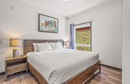 Canmore Apartment | 2BR Scenic Rockies Retreat BBQ Hot Tub and Pool