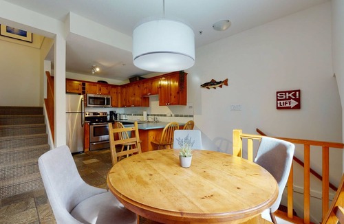 Village North House | 2BR | Symphony | Whistler Village | Complex Hot Tub | Gas Fireplace | Parking | Gondola Shuttle