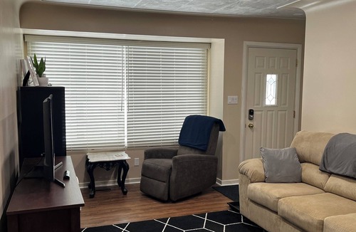 Hespeler House | 3 Bedroom Bungalow in a quiet area close to Hespeler’s downtown