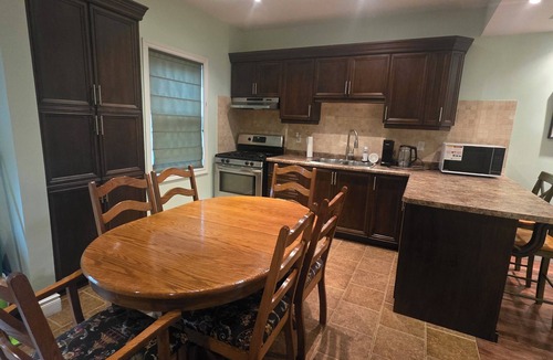Hamilton House | 3 rooms near Hamilton Stadium: a home away from home