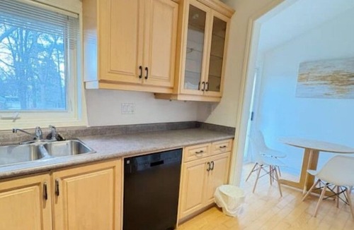 Victoria Village House | 3B3BOnly 5mins to DonMills &Wynford Dr TTCStation