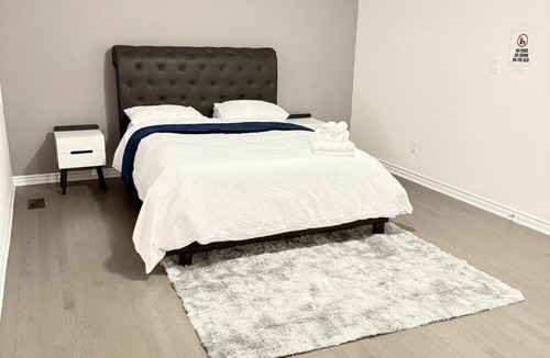 Port Colborne Apartment | 4-Bdrm Comfort with Fireplace mins from Downtown