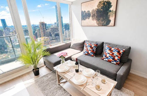Garden District Apartment | 48th Floor Luxury Downtown Condo, Breathtaking Toronto Views