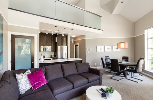 Blackcomb Condo | 5 star unit at Base of Mountain. Executive Condo- Walk to lifts. NOTE: POOL CLOSURE TILL OCT 2026