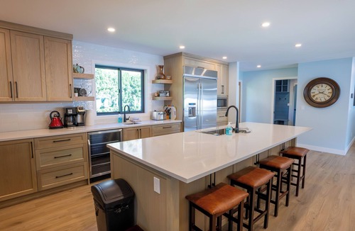 Okanagan-Similkameen House | 80ft of private beach, lakefront with mountain views right on Skaha Lake!