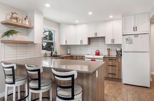 Silver Star Mountain House | Amazing location with private hot tub, sauna, laundry and ground level suite.