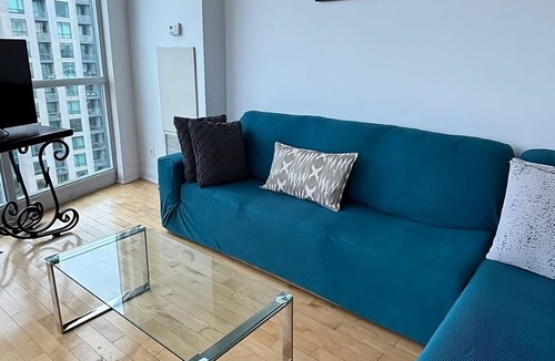 Fort York Condo | Amazing Location Waterfront Large 2 Bedroom Condo with Parking Gym Pool HotTub