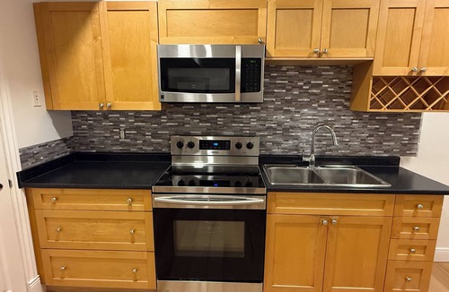 Bear Mountain Resort House | Around 850sqft cozy home with parking lots at Bear Mountain, Victoria