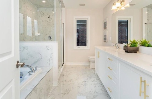 Ayr House | Ayr Haus - Modern Comfort meets Small Town charm