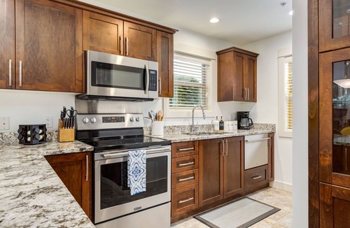 Regional District of Nanaimo Villa | Beach Daze! Peaceful Retreat Near Rathtrevor Beaches