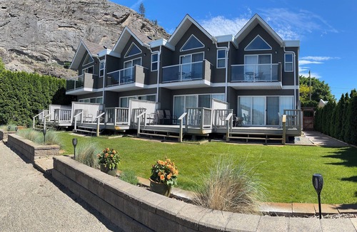 Okanagan-Similkameen House | Beach Front, kayaks, paddle boards #2