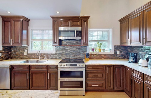 Erin Mills House | Beautiful 4BR detached garden home Mississauga
