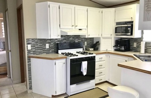 Virgil Cottage | Beautiful cottage in Niagara on the Lake (Vine Ridge Resort)
