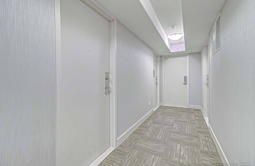 Wallace Emerson Apartment | Beautiful Condo Near Subway station