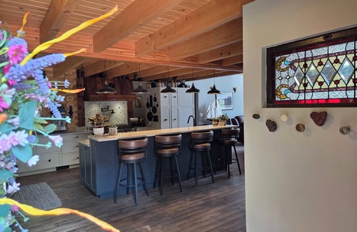 Boularderie Cabin | Beautiful Log Cabin on the water, in Cape Breton, minutes to the Cabot Trail.