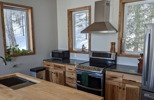 Lake of Bays Cottage | Beautiful Newly Built Muskoka Waterfront Cottage