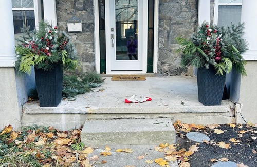 Cambridge House | Beautiful Stone home. 2min-Theatre, Tapestry Hall and Gaslight District Events.