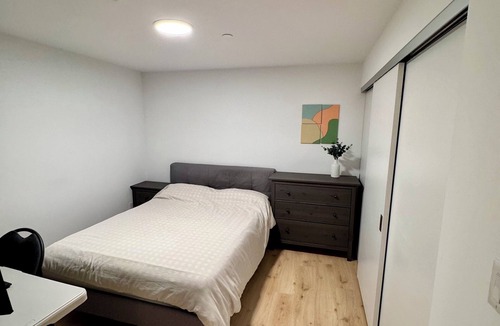 Scarborough Bed & Breakfast | Bed & Breakfast minutes away from Scarborough Bluffs