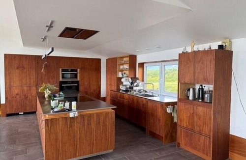 St. Joseph-Du-Moine House | "Belier" Hidden retreat by the ocean brtween Cheticamp and The Margarees