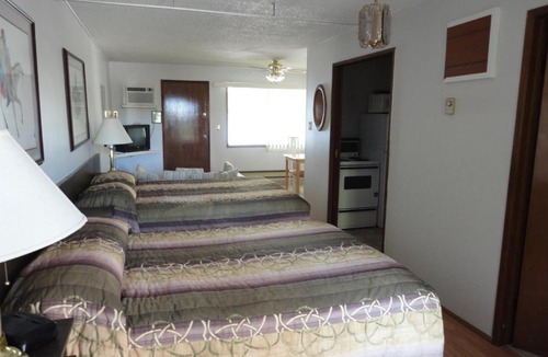 Osoyoos Hotel | Bella Villa Resort Motel