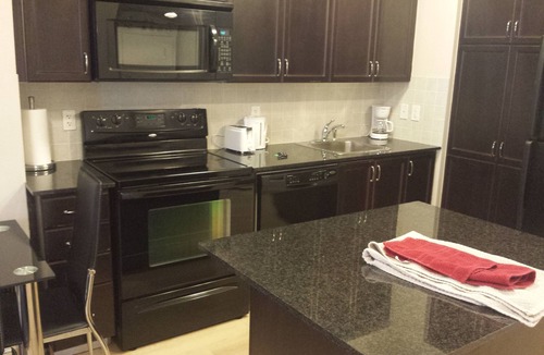 Downtown Mississauga Condo | BEST LOCATION, SPECTACULAR VIEW, 2BR FURNISHED CONDO, SQUARE 1 MALL,MISSISSAUGA