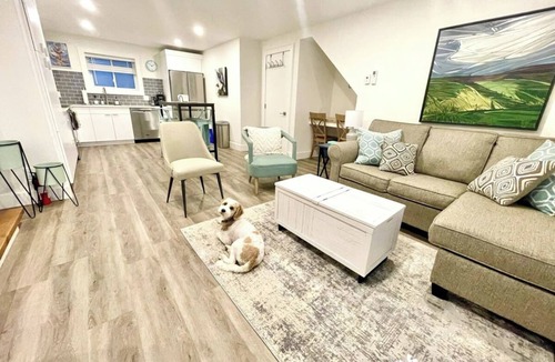 Meaford Apartment | `Bike` at Hills Meaford | 1BD Suite + Pets