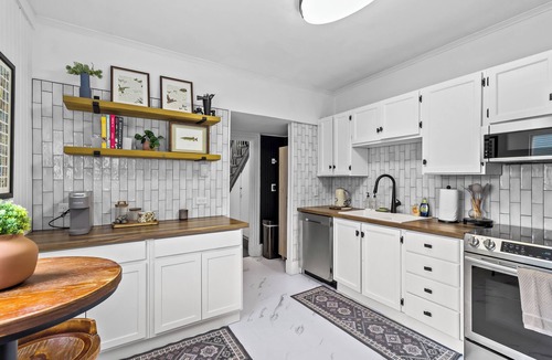 Downtown St. John's House | Blue Wood House 3BR Fire Pit Parking Space Pets Ok