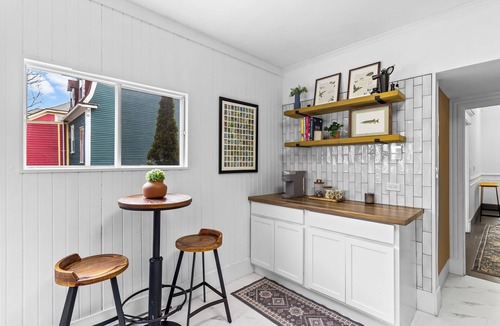 Downtown St. John's House | Blue Wood House 3BR Fire Pit Parking Space Pets Ok