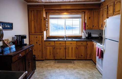 Woody Point House | Bonne Bay Biscuit Box