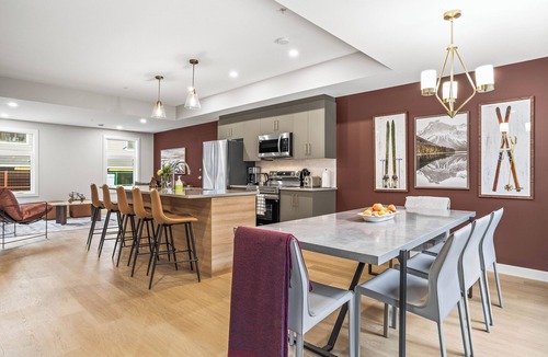 Harvie Heights Condo | Brand New 4BR Family Retreat