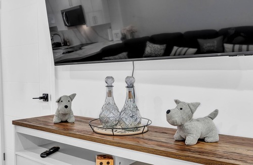Lakeview House | Brand New Lakeside Retreat, Lakeshore Mississauga