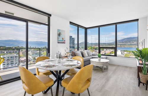 Downtown Kelowna Apartment | Brand New Luxury Downtown Near the Beach #13