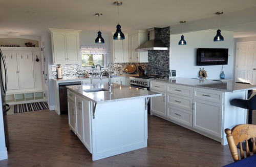 Saint John House | Breakwater.Oceanfront Executive Home w/hot tub overlooking Bay of Fundy