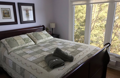 Baysville Cottage | Breathtaking Muskoka Escape - Enjoy our pristine lake and tranquil space