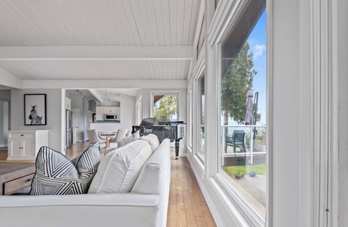 Mill Bay House | Bright 2bd suite with ocean views! Perfect getaway for family or friends!