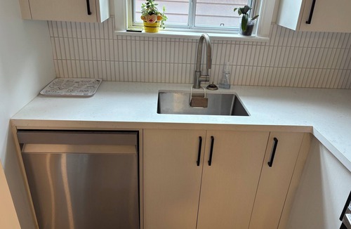 Woodbine Heights Apartment | Bright East York Retreat | Walk to Danforth and Transit | Free Parking