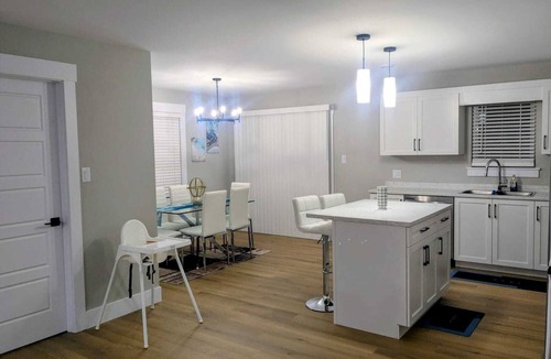 Moncton House | Bright & Peaceful Family Home in Moncton! 5minutes to Moncton Airport