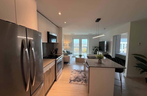 North End Apartment | Bright spotless & modern 1 BR in North End Halifax
