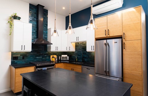 Nelson Apartment | Broken Hills Designer Flat on Baker St.