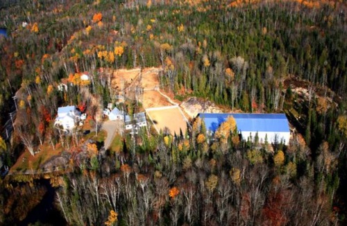 Sainte-Marguerite-du-Lac-Masson Villa | House villa on animal park-swimming pool and spa