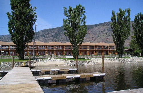 Osoyoos Condo | Casa Del Mila Oro 2 Bedroom Condo Resort with Private Beachfront