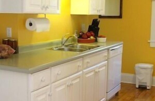 Old Town Historic District House | Casablanca Cottage - 1/2 block to Queen Street - Pet friendly, 3 bedroom 3 bath