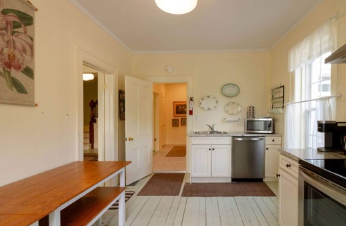 Prince Edward House | Central Picton Apartment, Sleeps 8; The Iron Horse