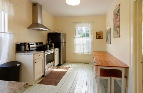 Prince Edward House | Central Picton Apartment, Sleeps 8; The Iron Horse