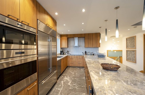 Upper Village Ski Chalet | Chalet Champagne Luxury. TRUE ski in/out, 4 bed/4 bath Magnificent Views Hot Tub