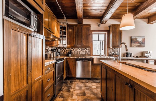 Saint-Faustin-Lac-Carre Ski Chalet | Chalet Le Mont-Blanc