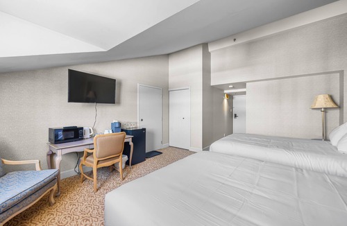 Saint-Sauveur Hotel | Chambre 2 Lits/Room 2 beds