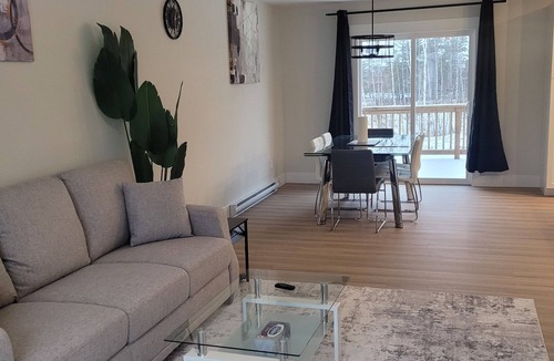 Moncton House | Charm Meets North